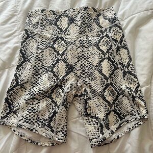 Balance Athletica/Vitality shorts